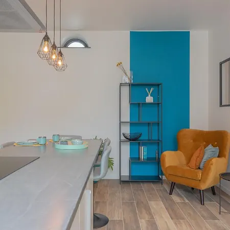 Superbe 2 Dans Un Clos Prive Proche De Waterloo Genappe